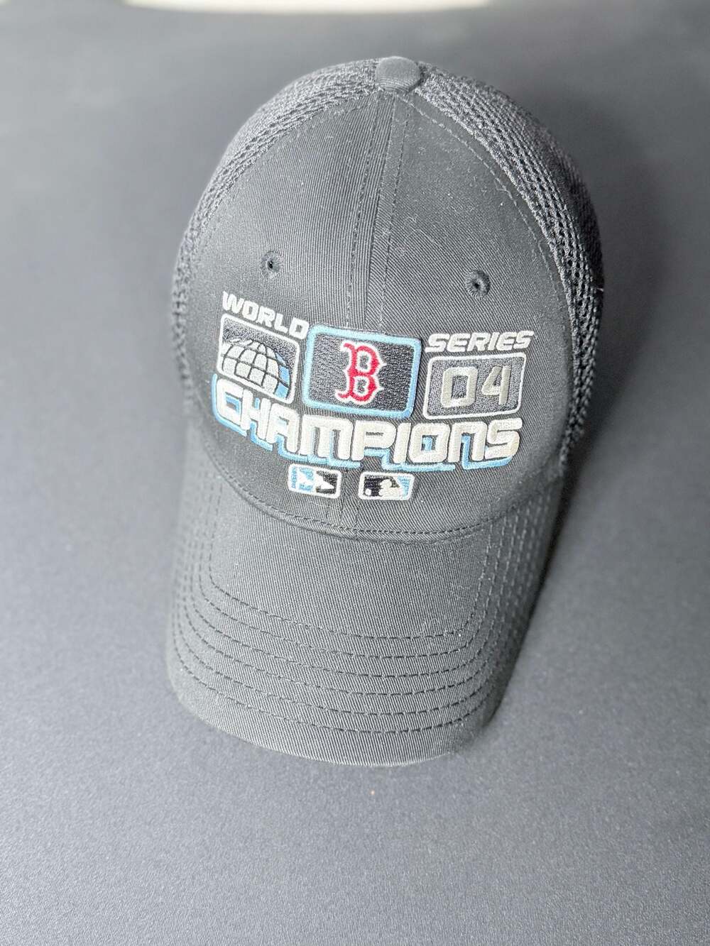 Boston Red Sox 2004 World Series Champions Locker Room Mesh Back Flexfit Hat